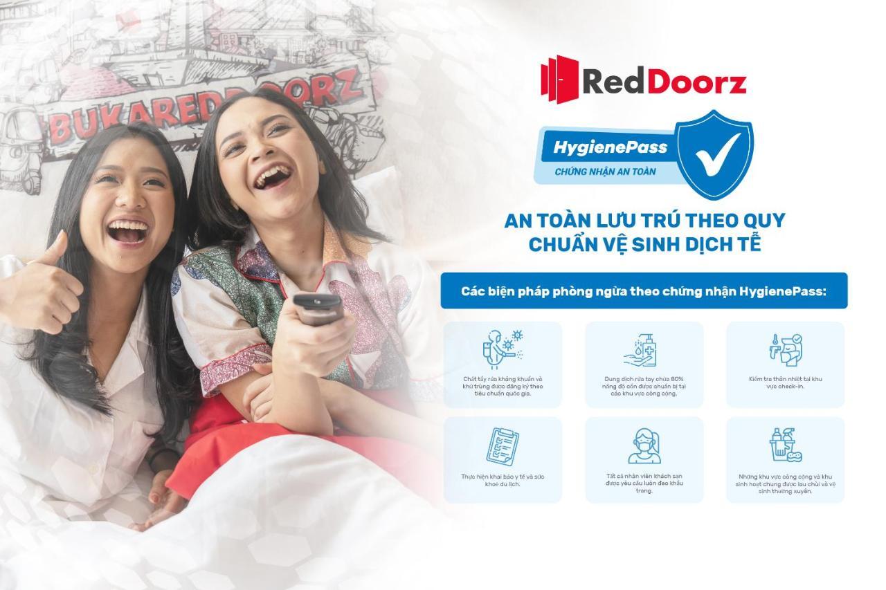 Reddoorz Premium Cloud 9 An Nhon Hotel Ho Chi Minh City Exterior photo